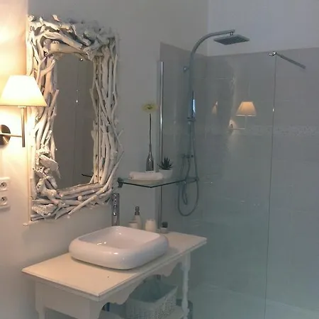Bed & Breakfast Au Paradis Cathare *